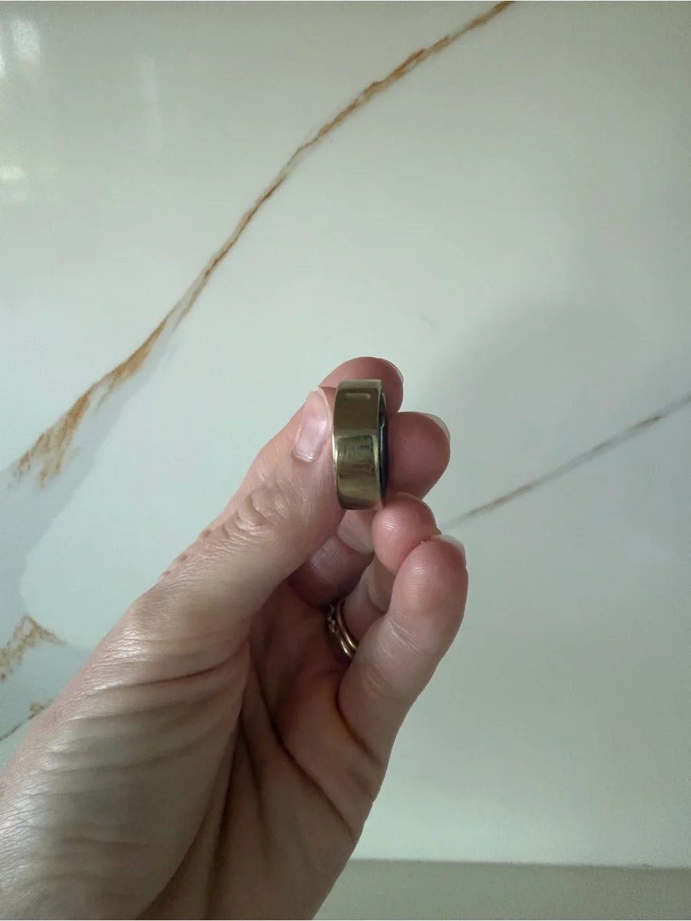 Oura ring gold